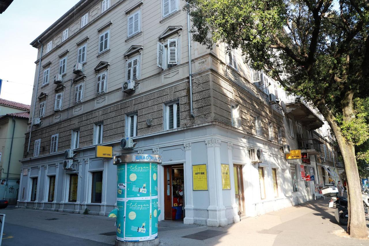 Luxury Apartments Sail 1, 2 & 3 Rijeka Exterior photo
